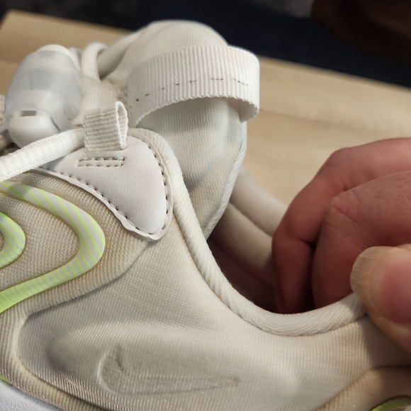 Nike White and Light Green Athletic Shoes - Picture 3 of 4